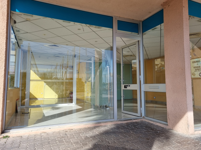 Location Immobilier Professionnel Local commercial Gruissan (11430)